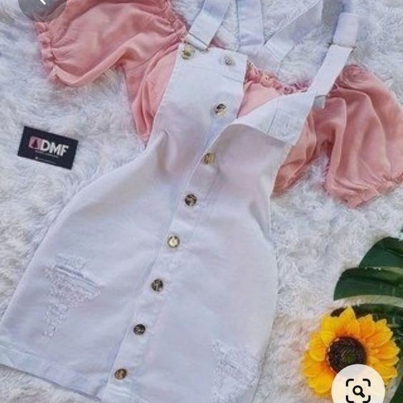 Meet your Posher, Luna - Picture 5 of 9